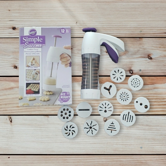 Wilton Kitchen Wilton Cookie Press Poshmark